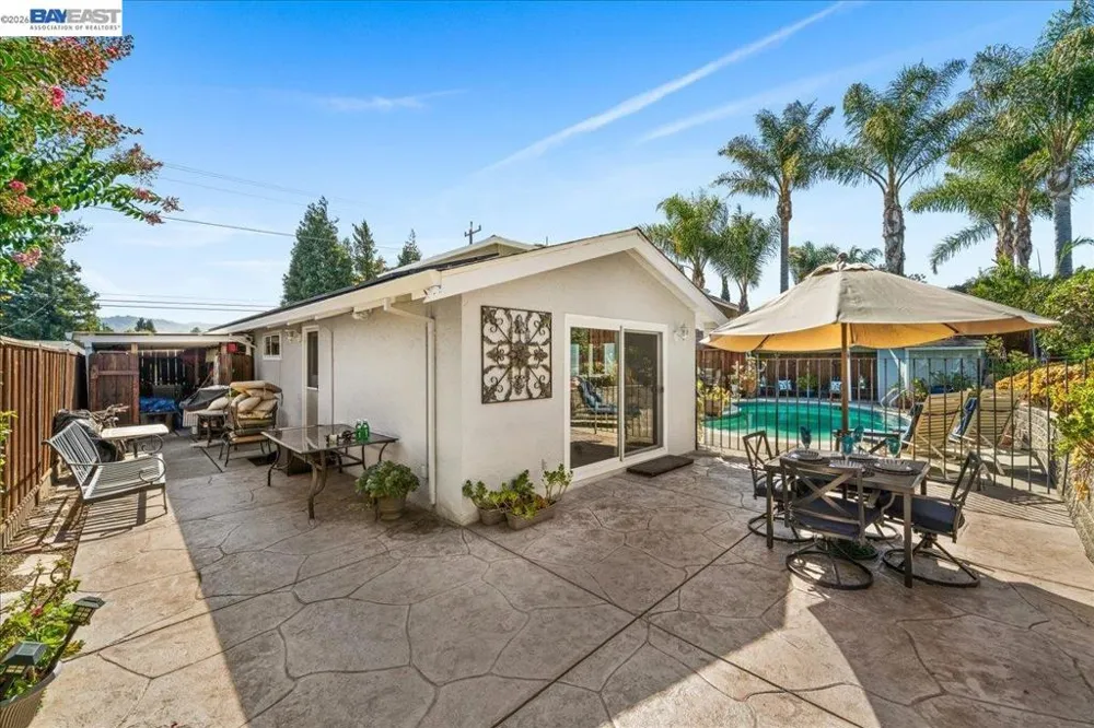 11738 Silvergate Dr Dublin, CA 94568