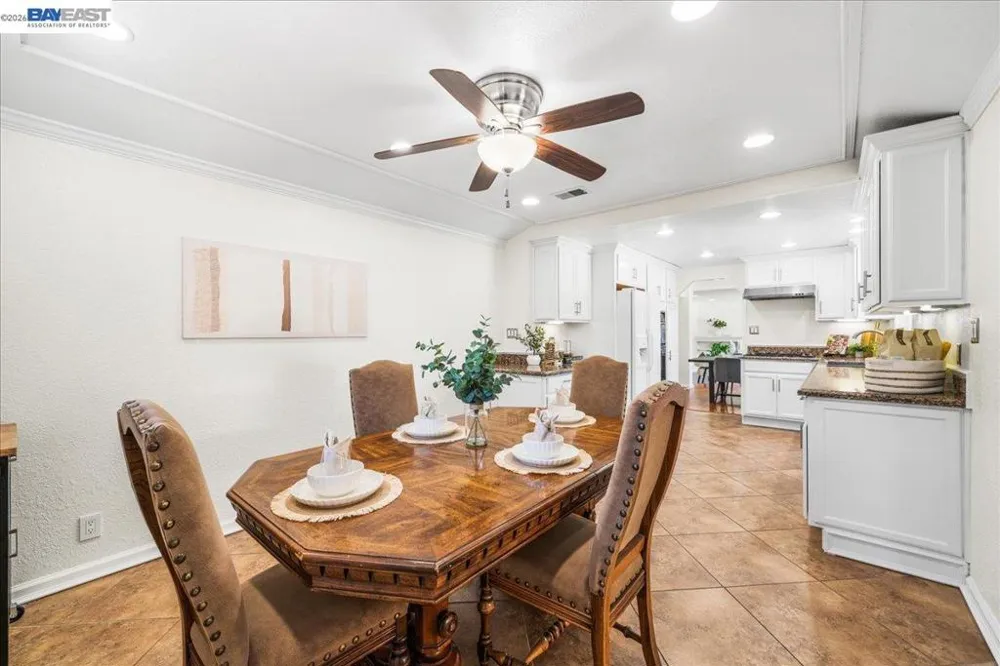 11738 Silvergate Dr Dublin, CA 94568