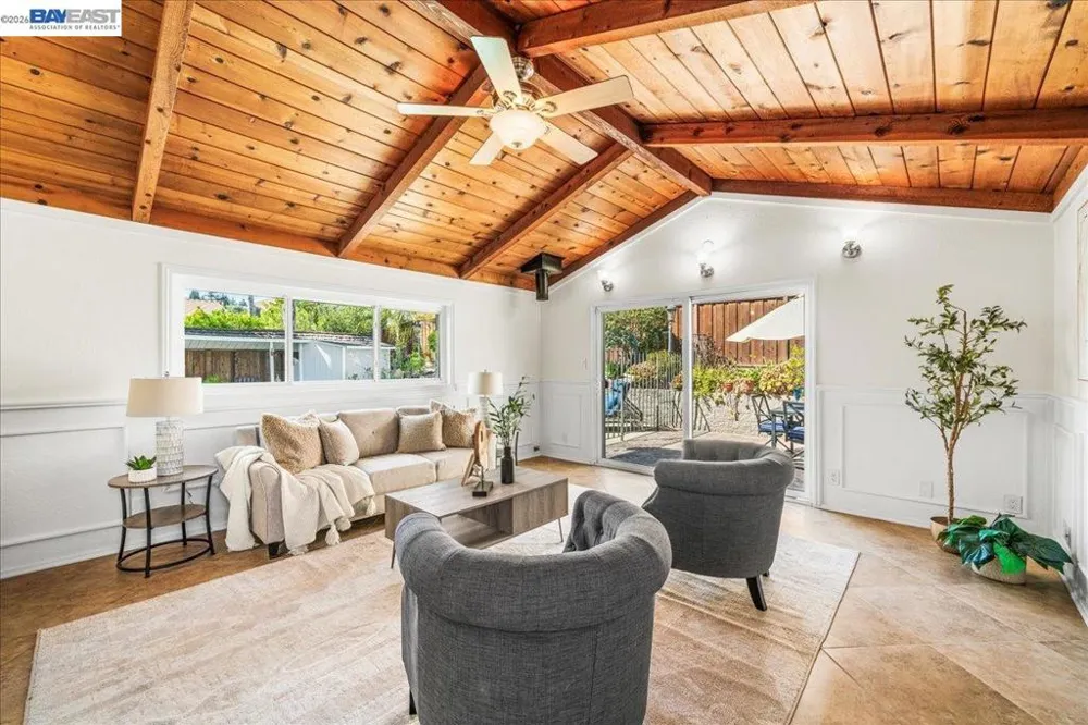 11738 Silvergate Dr Dublin, CA 94568