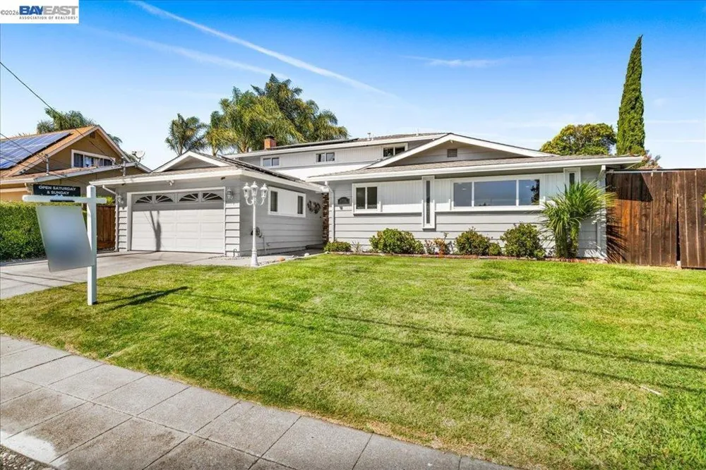 11738 Silvergate Dr Dublin, CA 94568