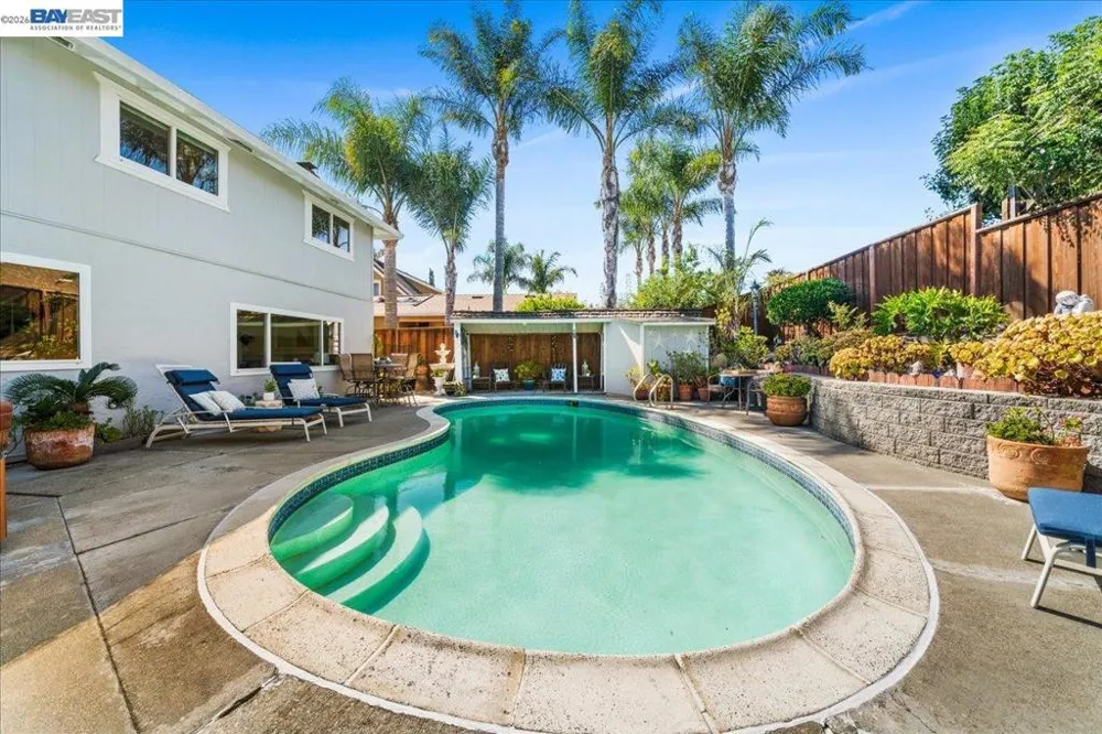 11738 Silvergate Dr Dublin, CA 94568