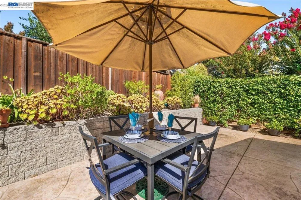 11738 Silvergate Dr Dublin, CA 94568