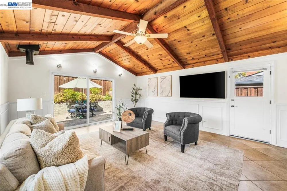 11738 Silvergate Dr Dublin, CA 94568