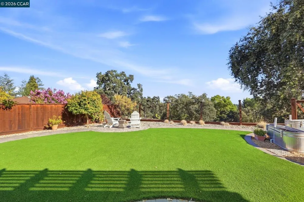 430 Woodbine Ln Danville, CA 94526