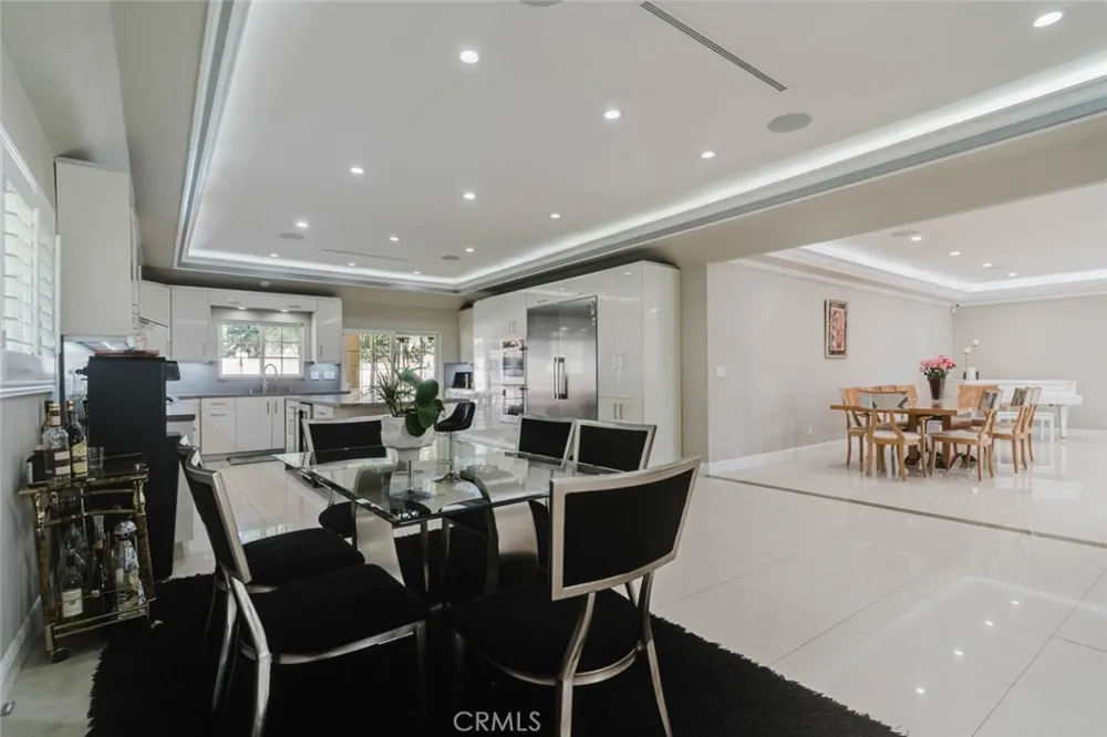 17451 Osborne Street Sherwood Forest, CA 91325
