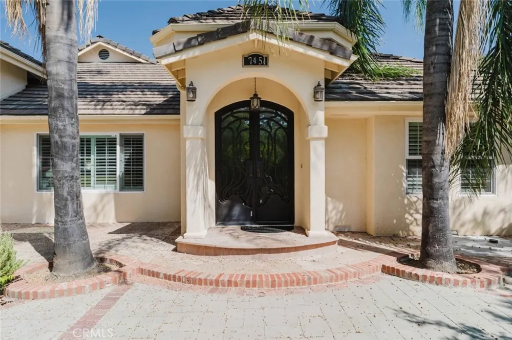 17451 Osborne Street Sherwood Forest, CA 91325