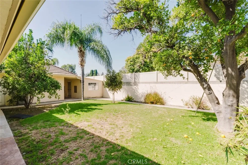17451 Osborne Street Sherwood Forest, CA 91325