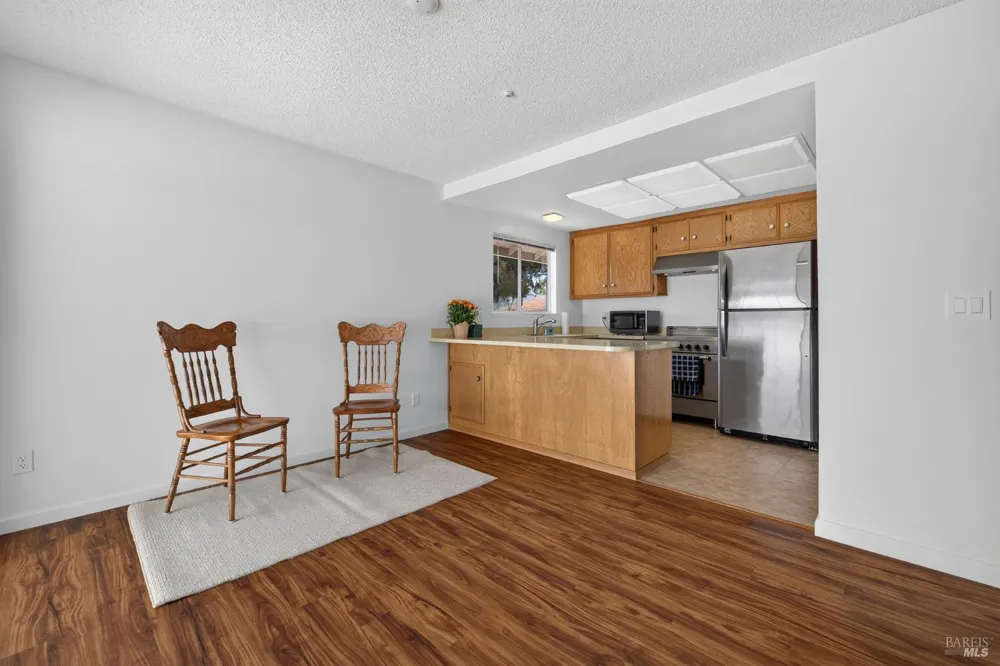 24 Aspen Meadows Circle Santa Rosa, CA 95409