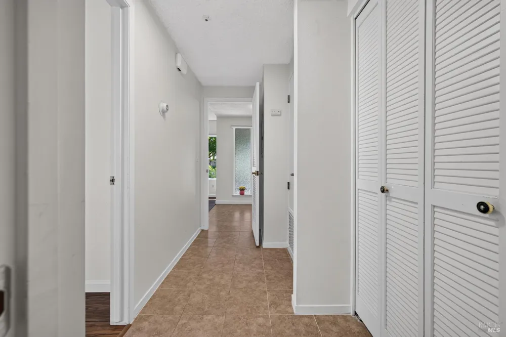 24 Aspen Meadows Circle Santa Rosa, CA 95409
