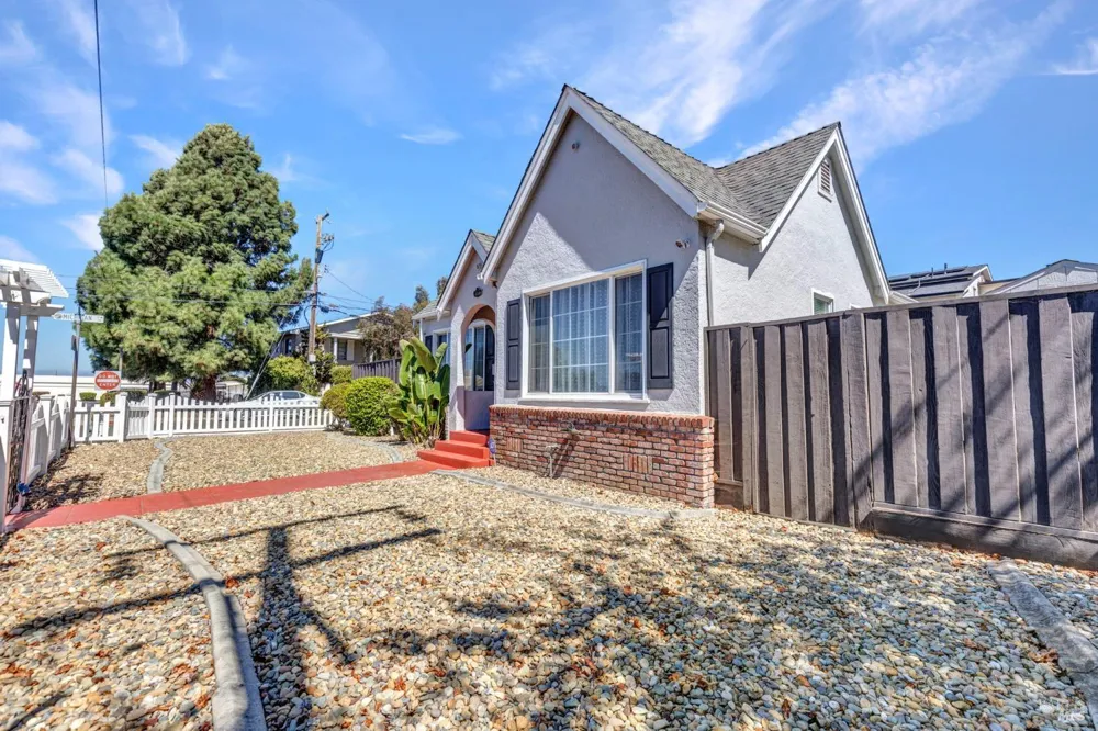 2328 Napa Street Vallejo, CA 94590