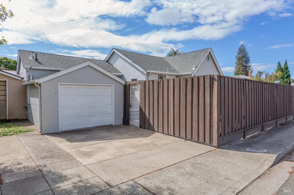 2328 Napa Street Vallejo, CA 94590