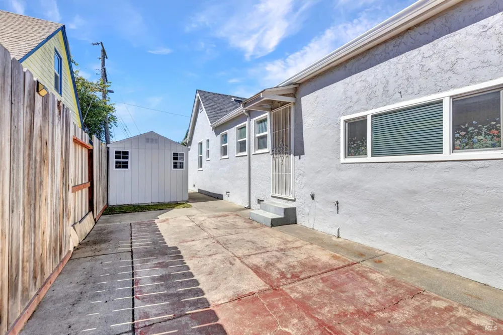 2328 Napa Street Vallejo, CA 94590