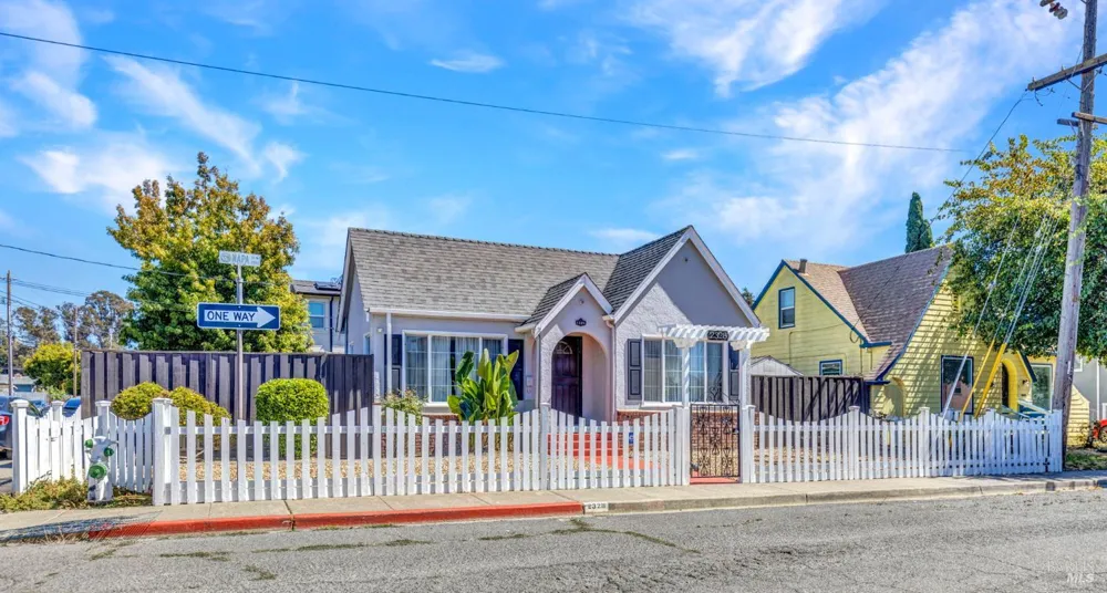2328 Napa Street Vallejo, CA 94590