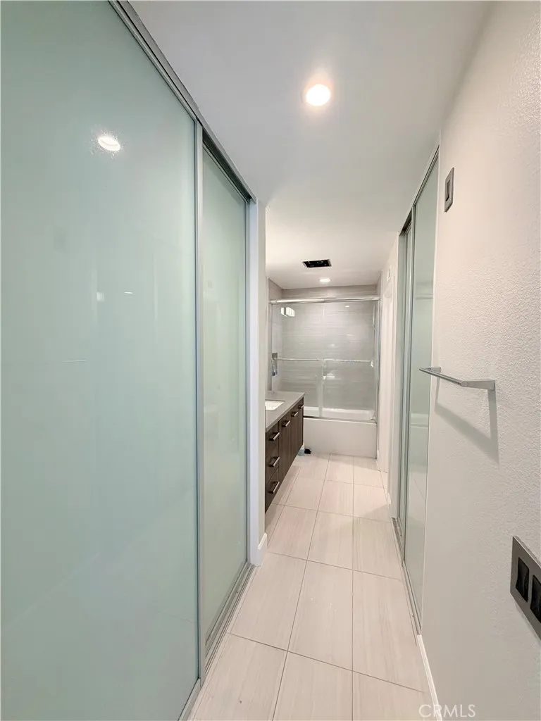 20783 E Crest Walnut, CA 91789