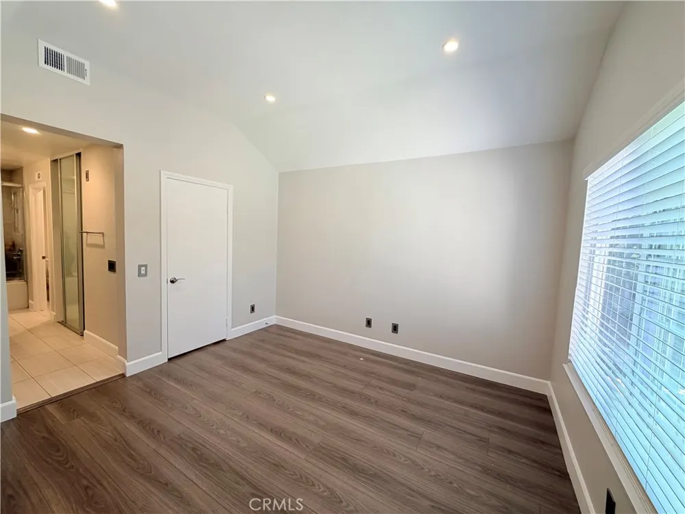 20783 E Crest Walnut, CA 91789
