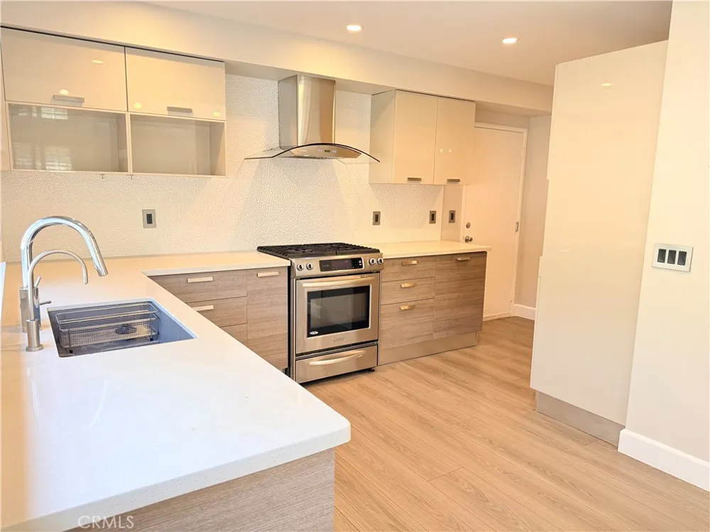 20783 E Crest Walnut, CA 91789