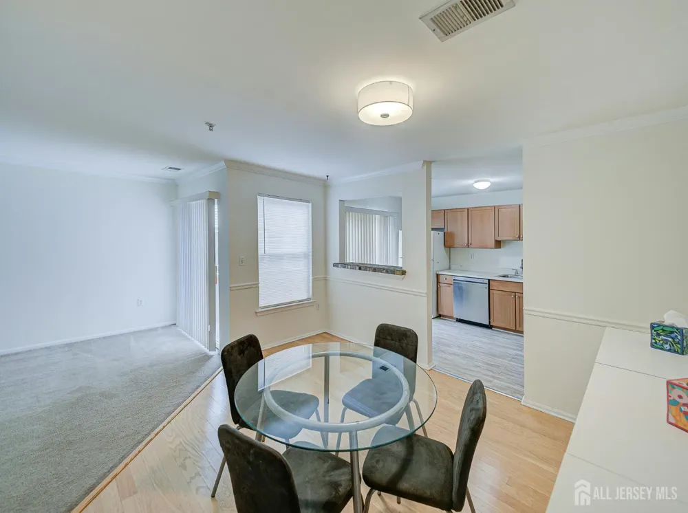 518 Great Beds Court Perth Amboy, NJ 08861