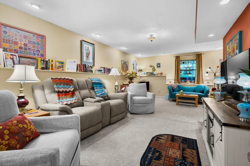 321 Pratt Road Kalamazoo City, MI 49001