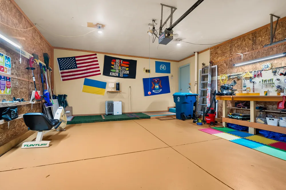321 Pratt Road Kalamazoo City, MI 49001