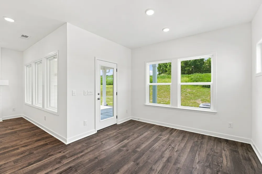 1924 Hildebrand Lane Columbia, TN 38401