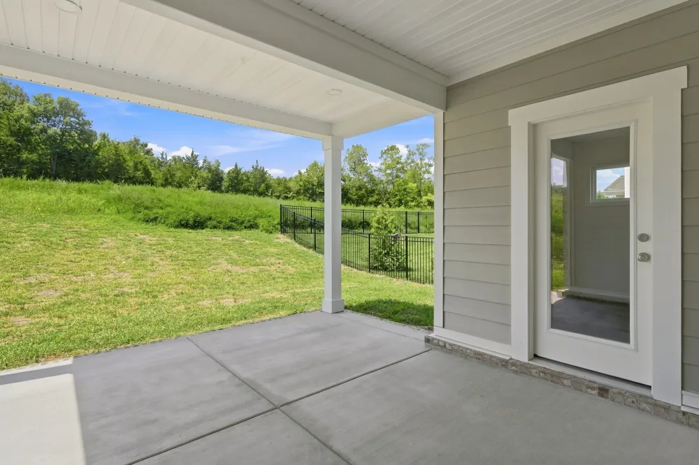1924 Hildebrand Lane Columbia, TN 38401