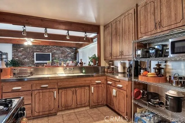 5538 Premiere Avenue Lakewood, CA 90712