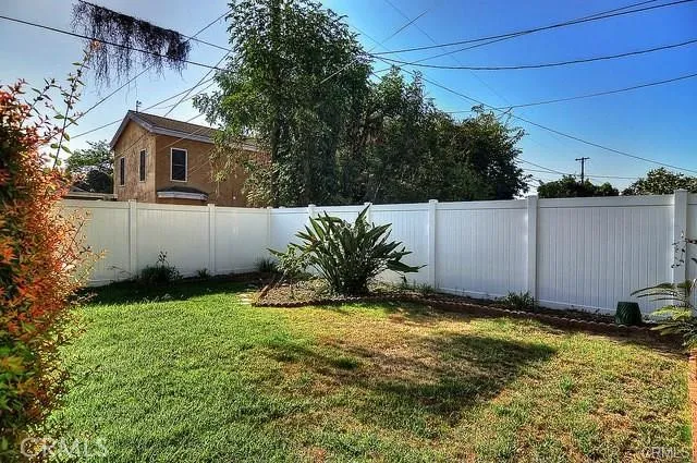 5538 Premiere Avenue Lakewood, CA 90712