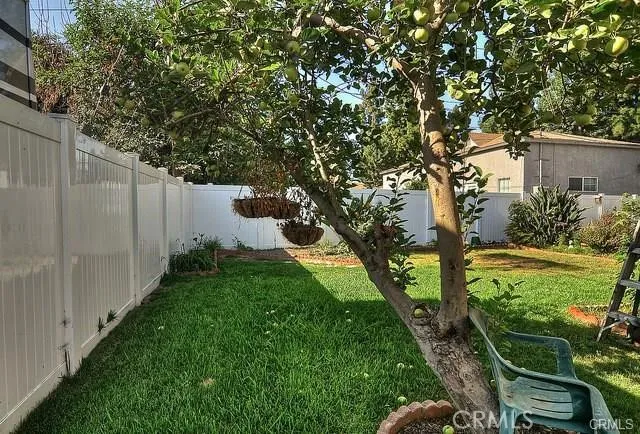 5538 Premiere Avenue Lakewood, CA 90712