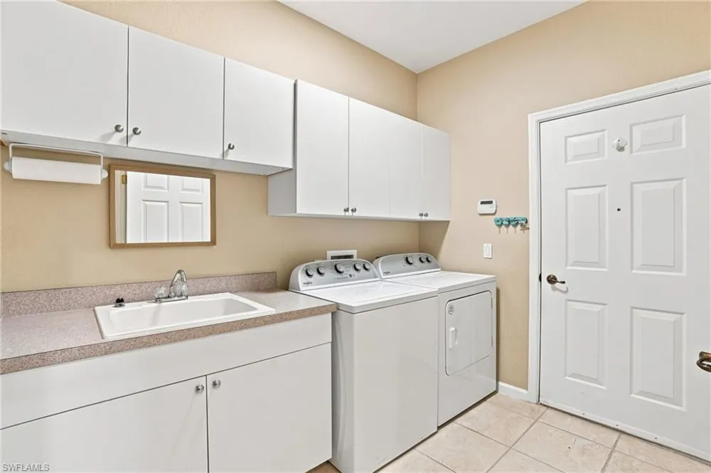 7870 Clemson Street #101 Naples, FL 34104