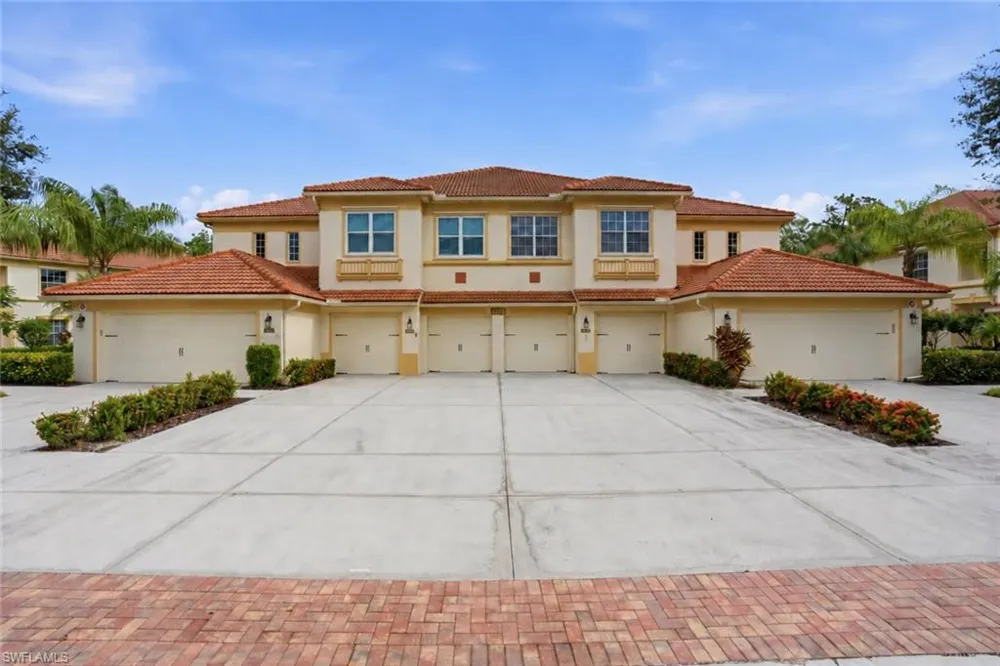 7870 Clemson Street #101 Naples, FL 34104