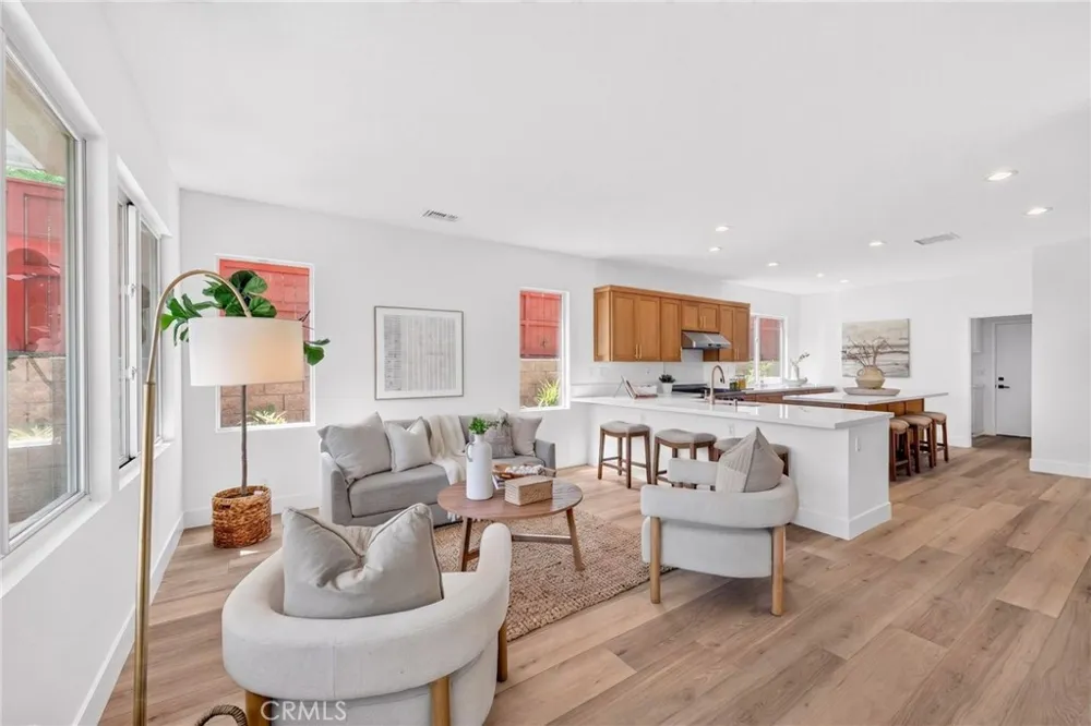 8856 E Crestview Lane Anaheim, CA 92808