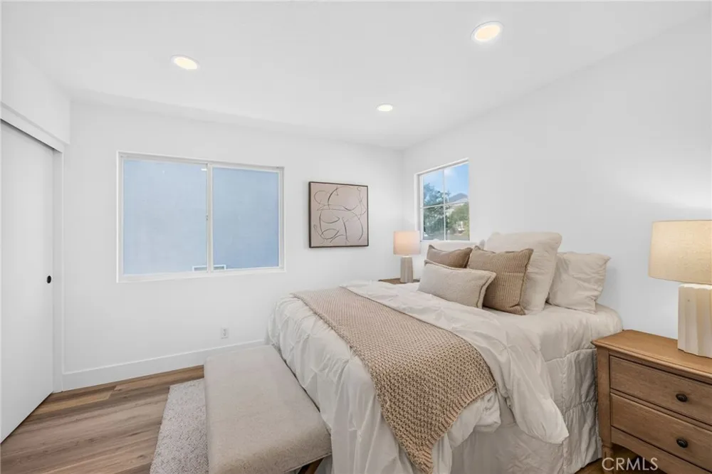 8856 E Crestview Lane Anaheim, CA 92808