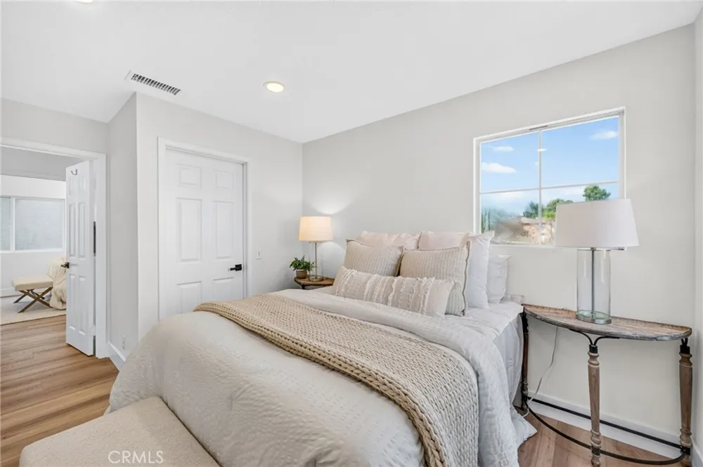 8856 E Crestview Lane Anaheim, CA 92808