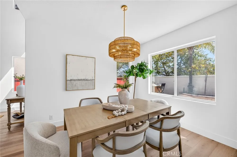 8856 E Crestview Lane Anaheim, CA 92808