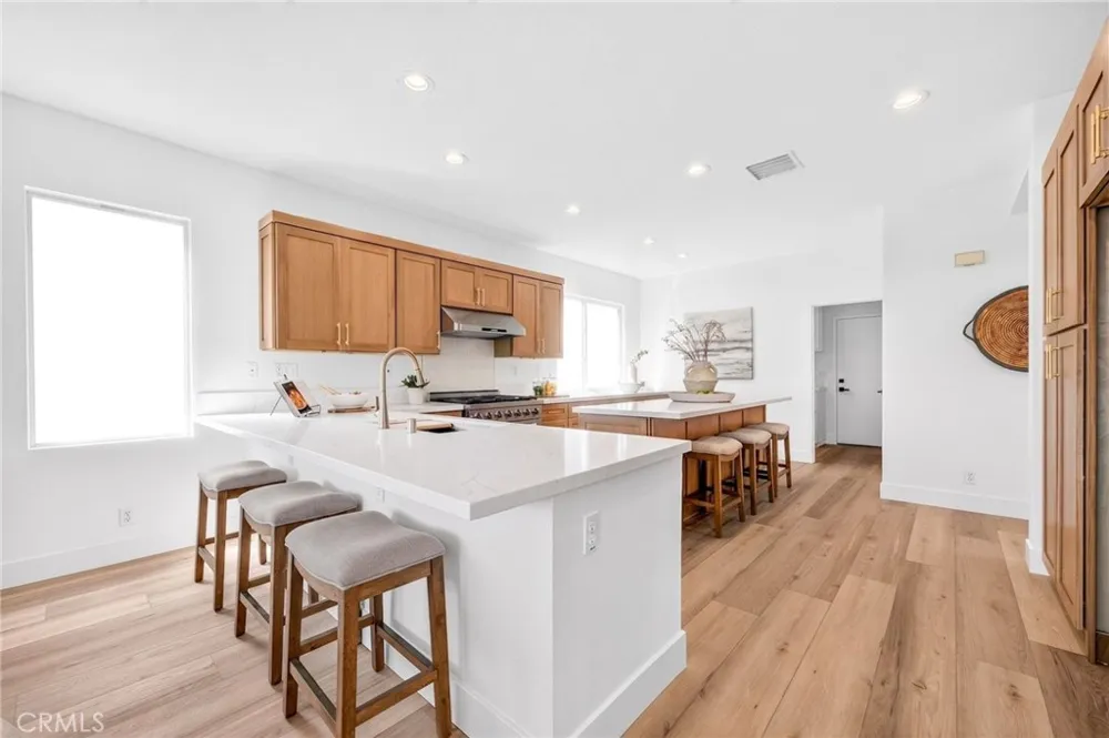 8856 E Crestview Lane Anaheim, CA 92808