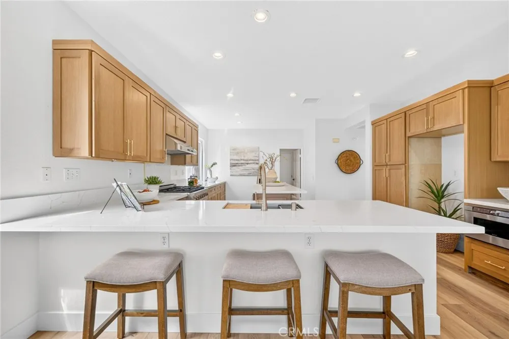 8856 E Crestview Lane Anaheim, CA 92808