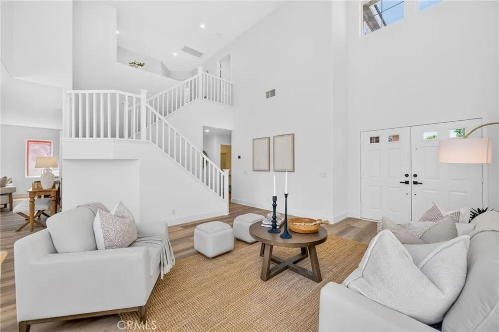 8856 E Crestview Lane Anaheim, CA 92808