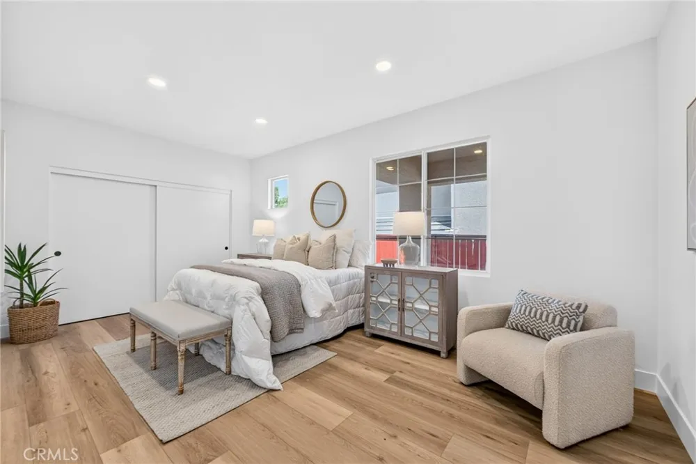 8856 E Crestview Lane Anaheim, CA 92808