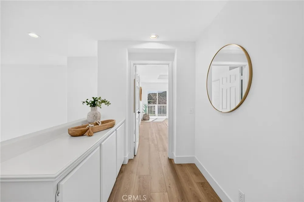 8856 E Crestview Lane Anaheim, CA 92808
