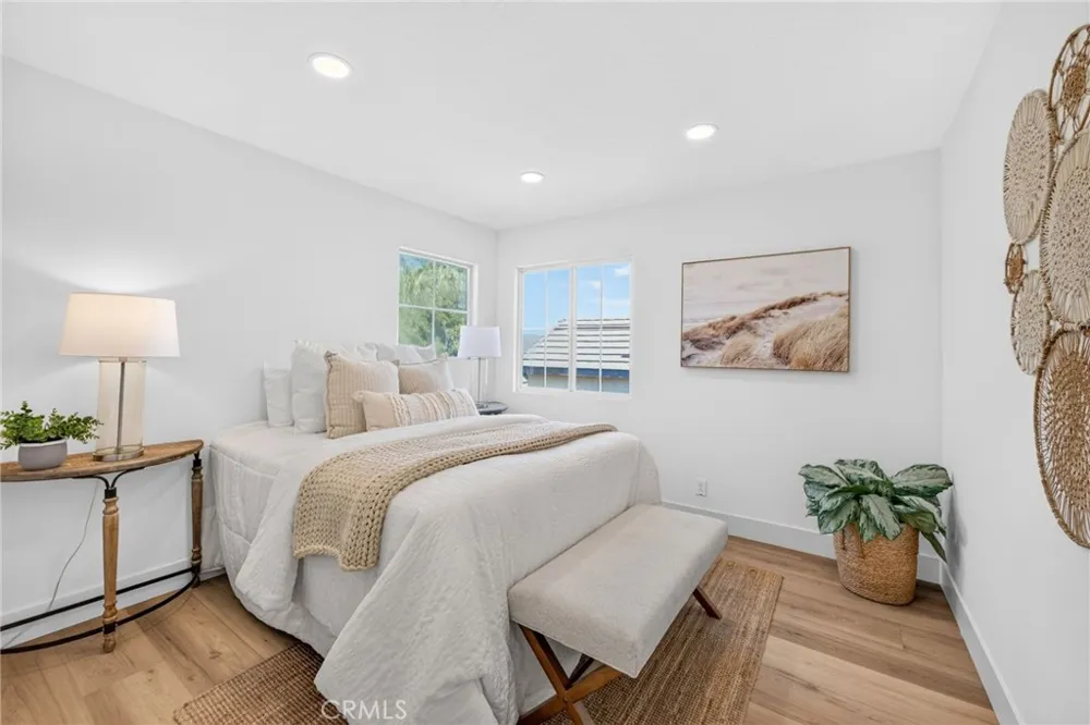 8856 E Crestview Lane Anaheim, CA 92808