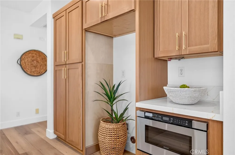 8856 E Crestview Lane Anaheim, CA 92808