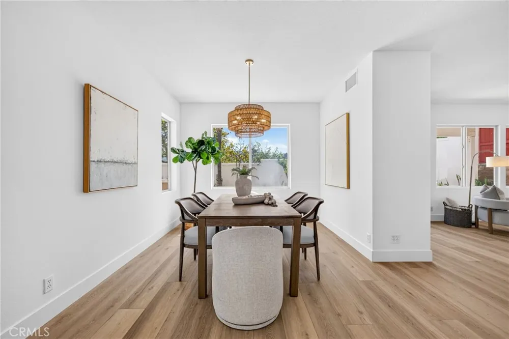 8856 E Crestview Lane Anaheim, CA 92808