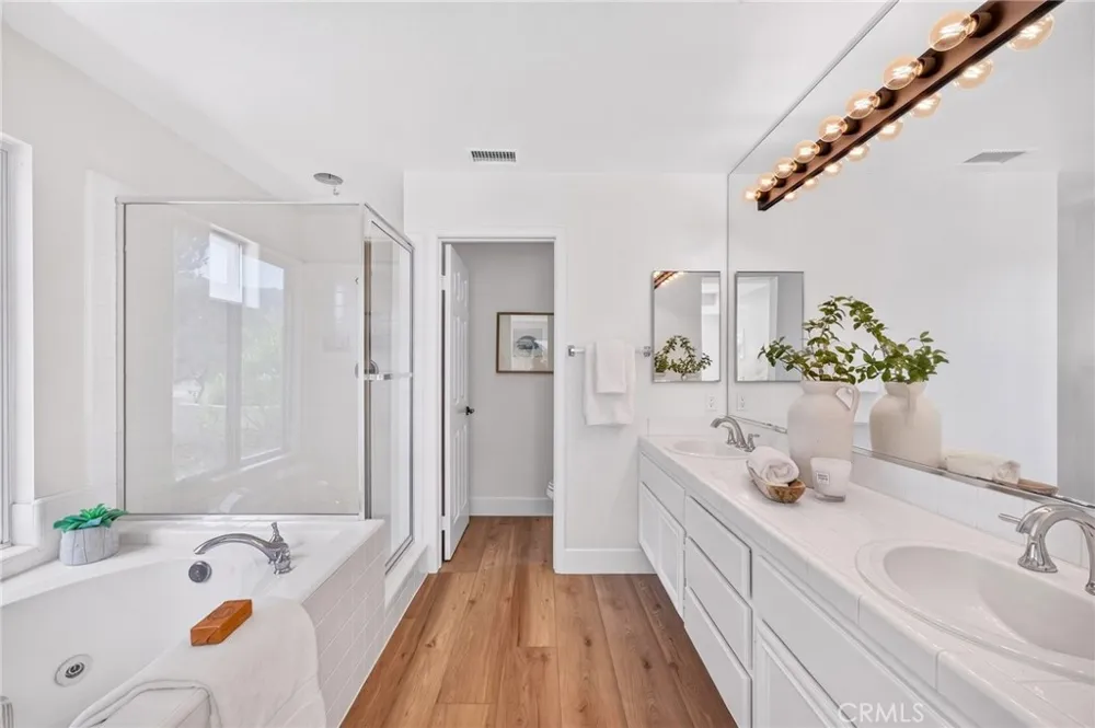 8856 E Crestview Lane Anaheim, CA 92808