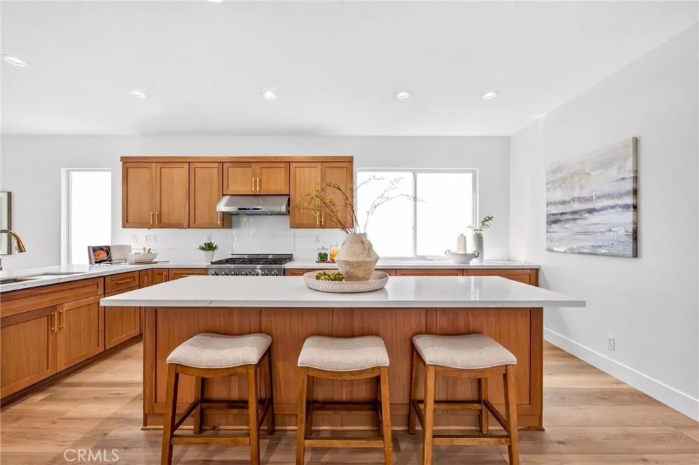 8856 E Crestview Lane Anaheim, CA 92808