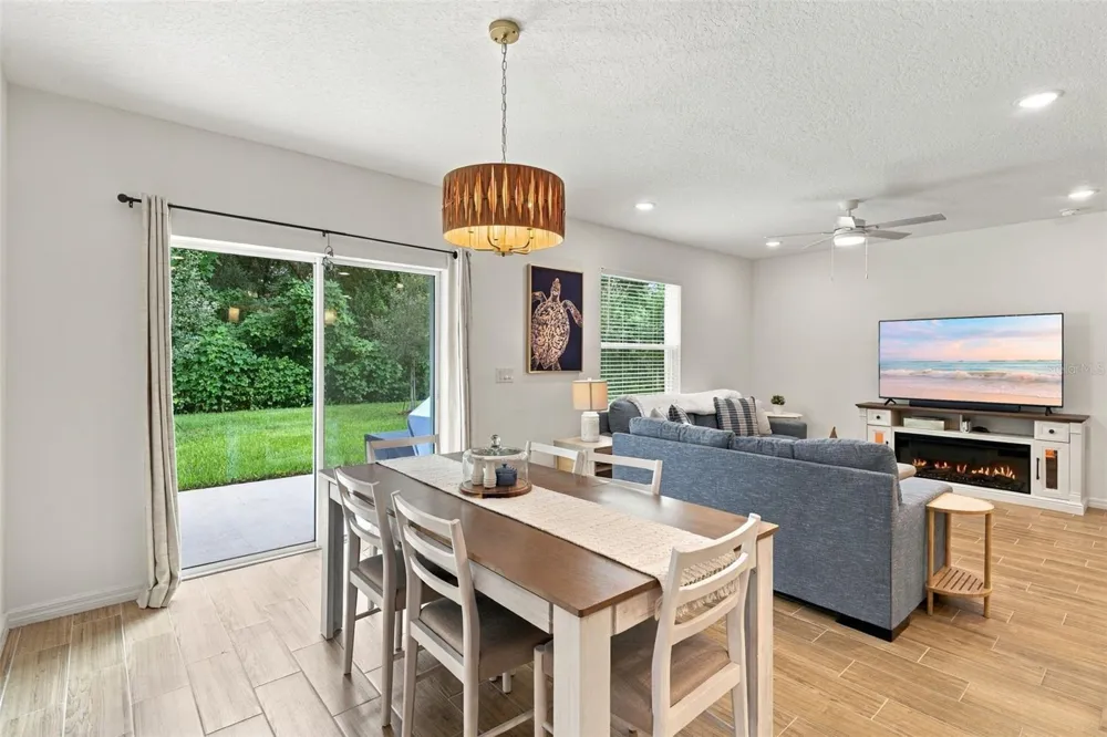 1656 ANDOVER RIDGE DRIVE Deland, FL 32720