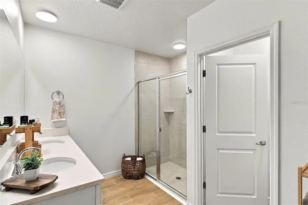 1656 ANDOVER RIDGE DRIVE Deland, FL 32720