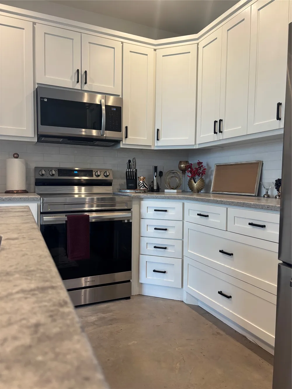 1563 County Road 119 Burnet, TX 78611