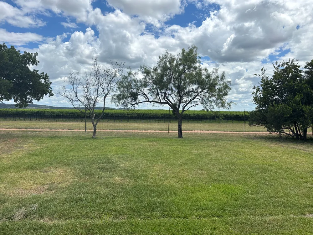 1563 County Road 119 Burnet, TX 78611