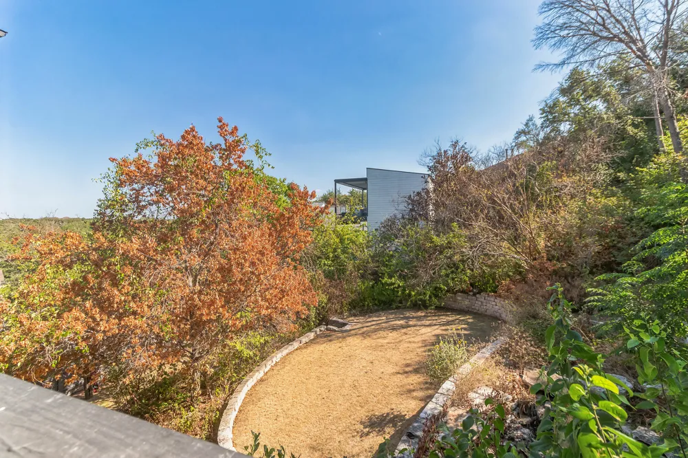2005 Wychwood Drive Austin, TX 78746