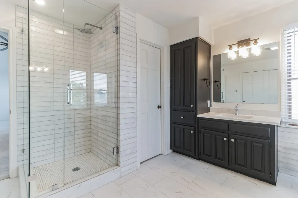 2005 Wychwood Drive Austin, TX 78746